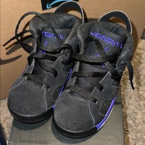 Jordan Kids Black and Purple Sneakers